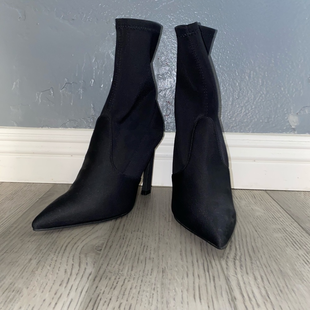 Fashion Nova Booties - Picture 3 of 3